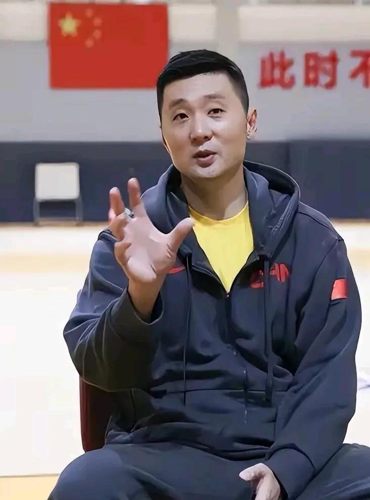 青岛黄海客场胜辽宁宏运，取得关键胜利
