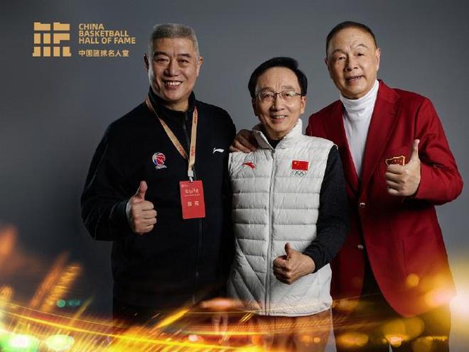 传奇球员当选名人堂成员，回顾辉煌生涯的简单介绍